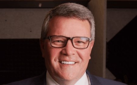 OECD-Cisco research reveals stark geographical and generational divides in AI uptake and digital wellbeing