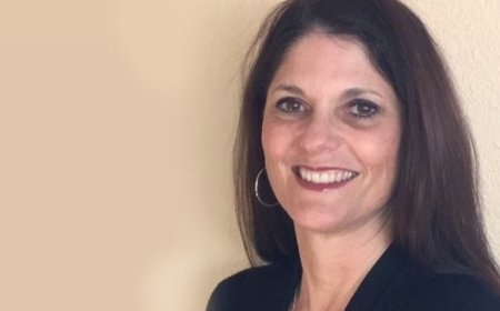 As retail doubles down on technology in 2023, stretched IT teams will demand more from their network